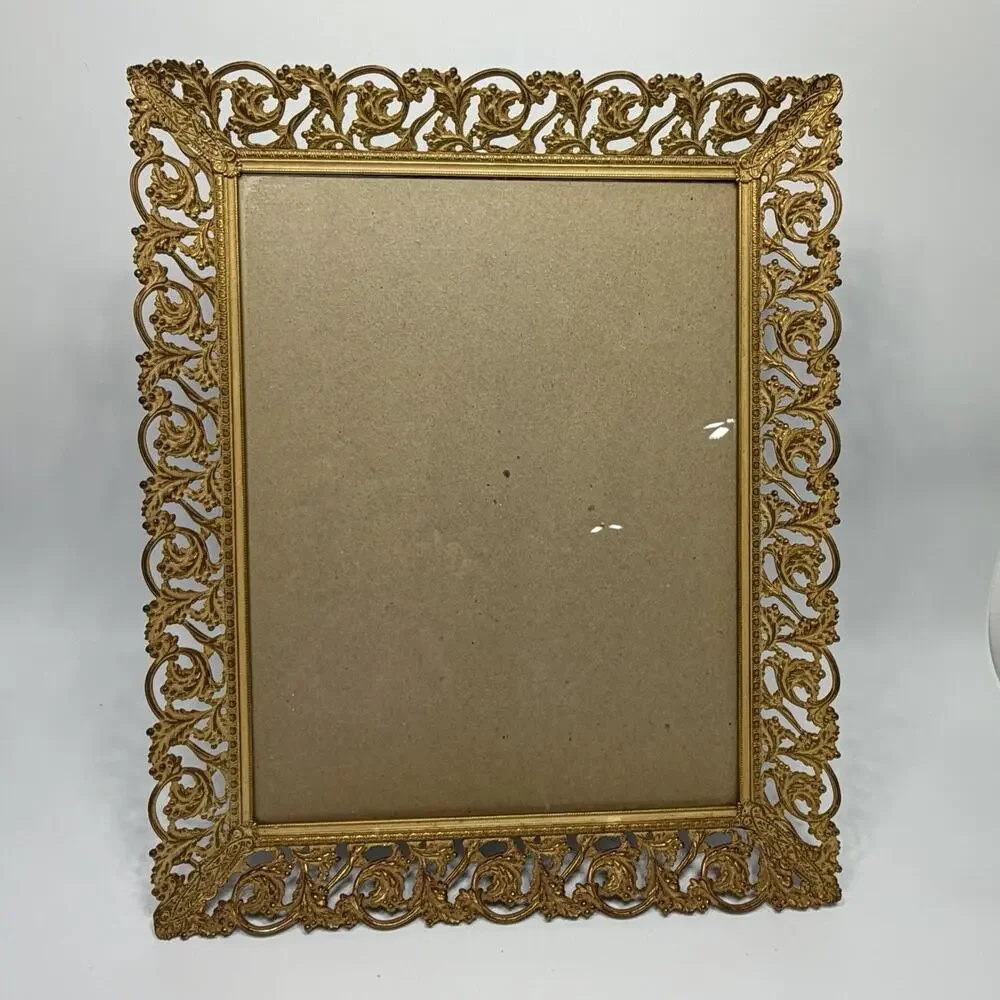 Vintage Gold Brass Filigree Leaf Floral Ornate Picture Frame 11x14